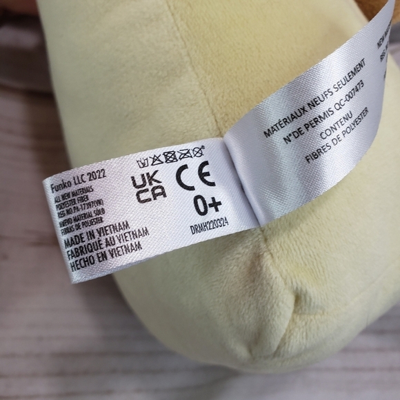 Funko Gamer Desserts Jiggly Cheesecake Plush Stuffed Toy Fruit Top 8 Inch 2022 - Picture 8 of 9